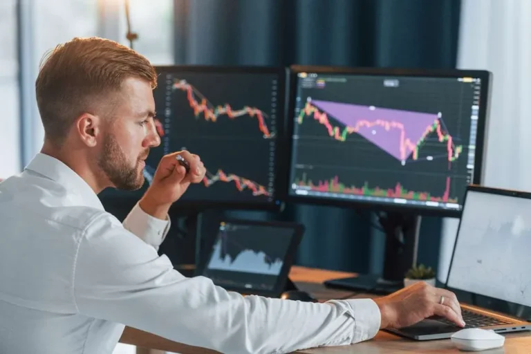 Что такое аирдроп (Airdrop) криптовалют?